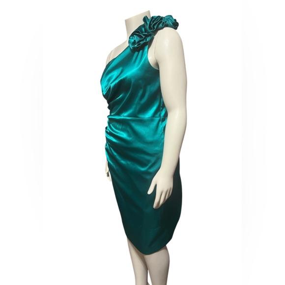 NWT Eliza J Size 14 Ruffle One Shoulder Cocktail Dress Rosette Shoulder Jade - Picture 5 of 11